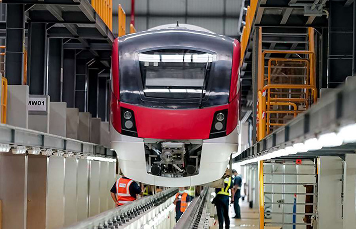 DINAKSA trocola pesadora con visor planta fabricacion ferrocarril