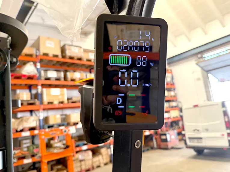 DINAKSA pesaje acoplado en carretilla elevadora multidisplay
